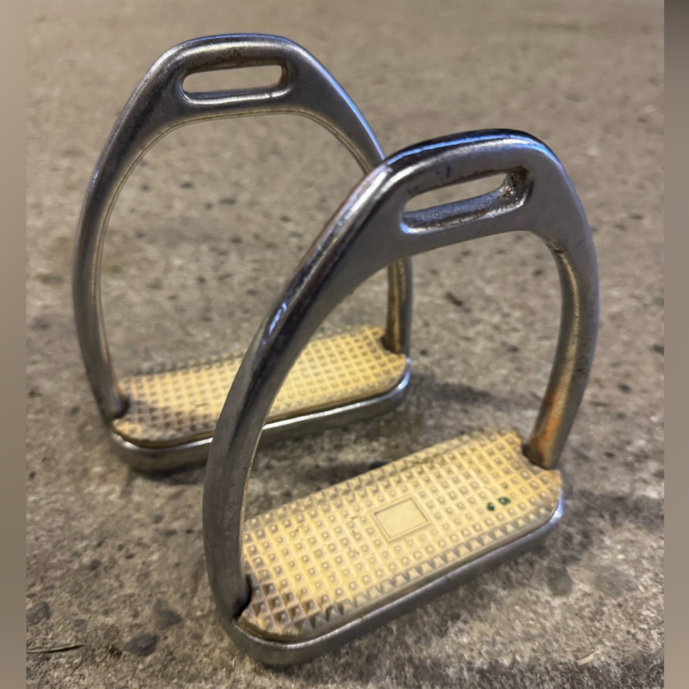 Silver English Riding Stirrups Irons Equestrian
